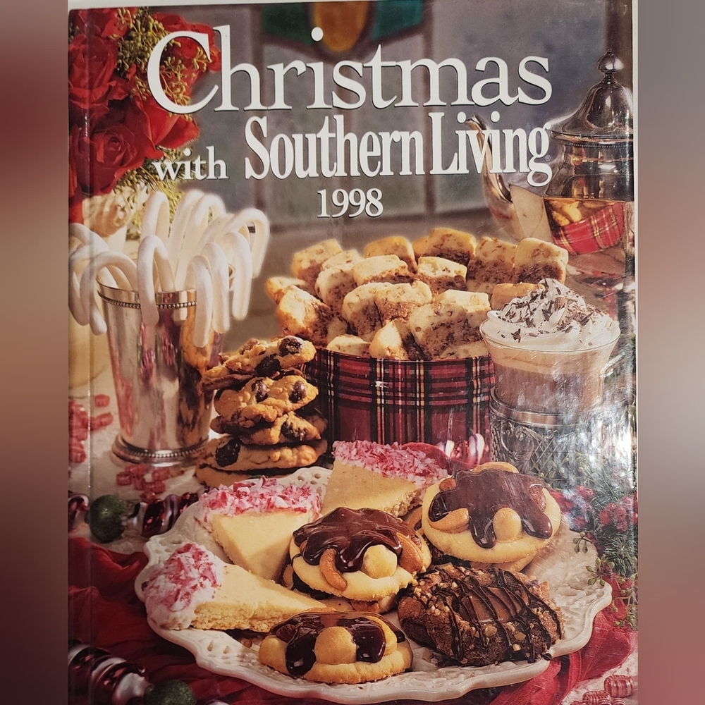 Southern Living Christmas 1998. Hardback EUC